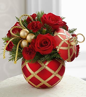 The Season&#039;s Greetings Bouquet